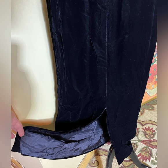 Vintage OLEG CASSINI BlackTie Size 10 Black Velvet Maxi Skirt Timeless Elegant - Picture 14 of 16